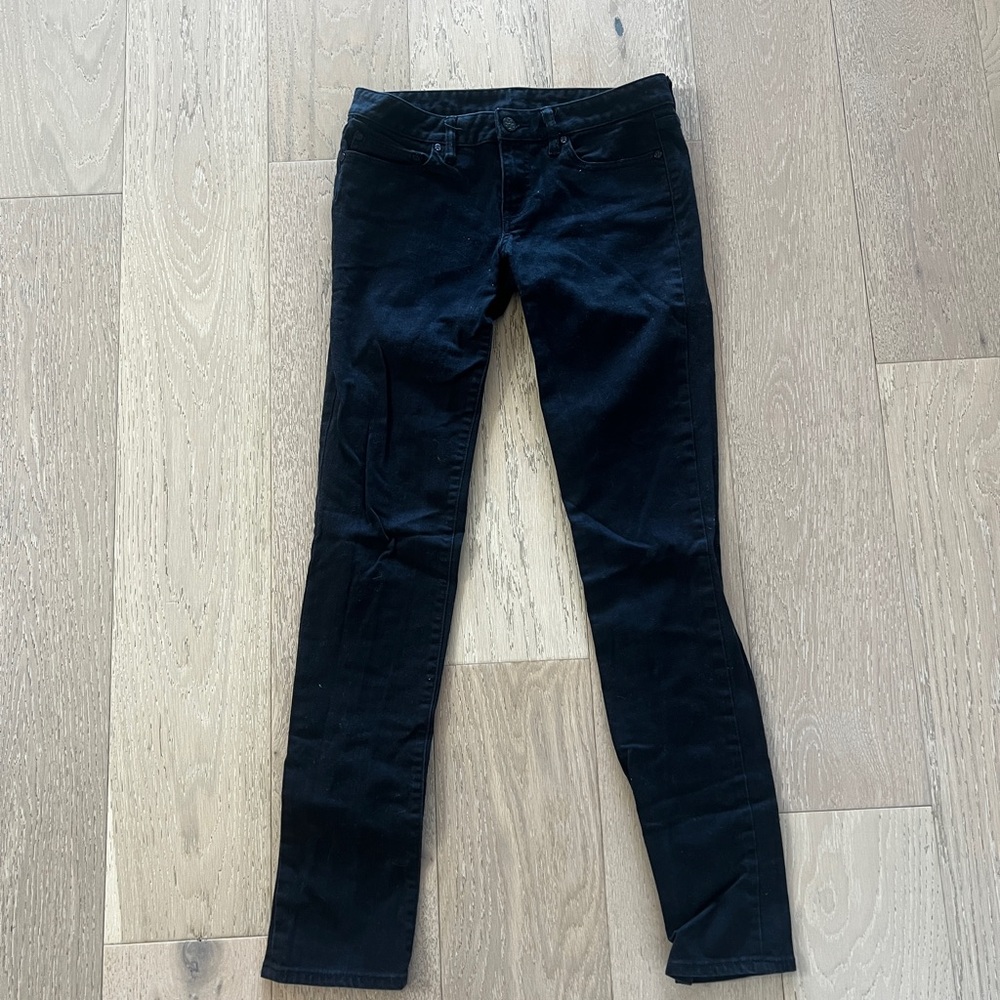 Stylish Black Skinny Jeans